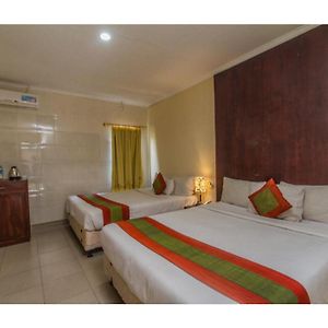 Standard Zimmer mit Kingsize-Bett